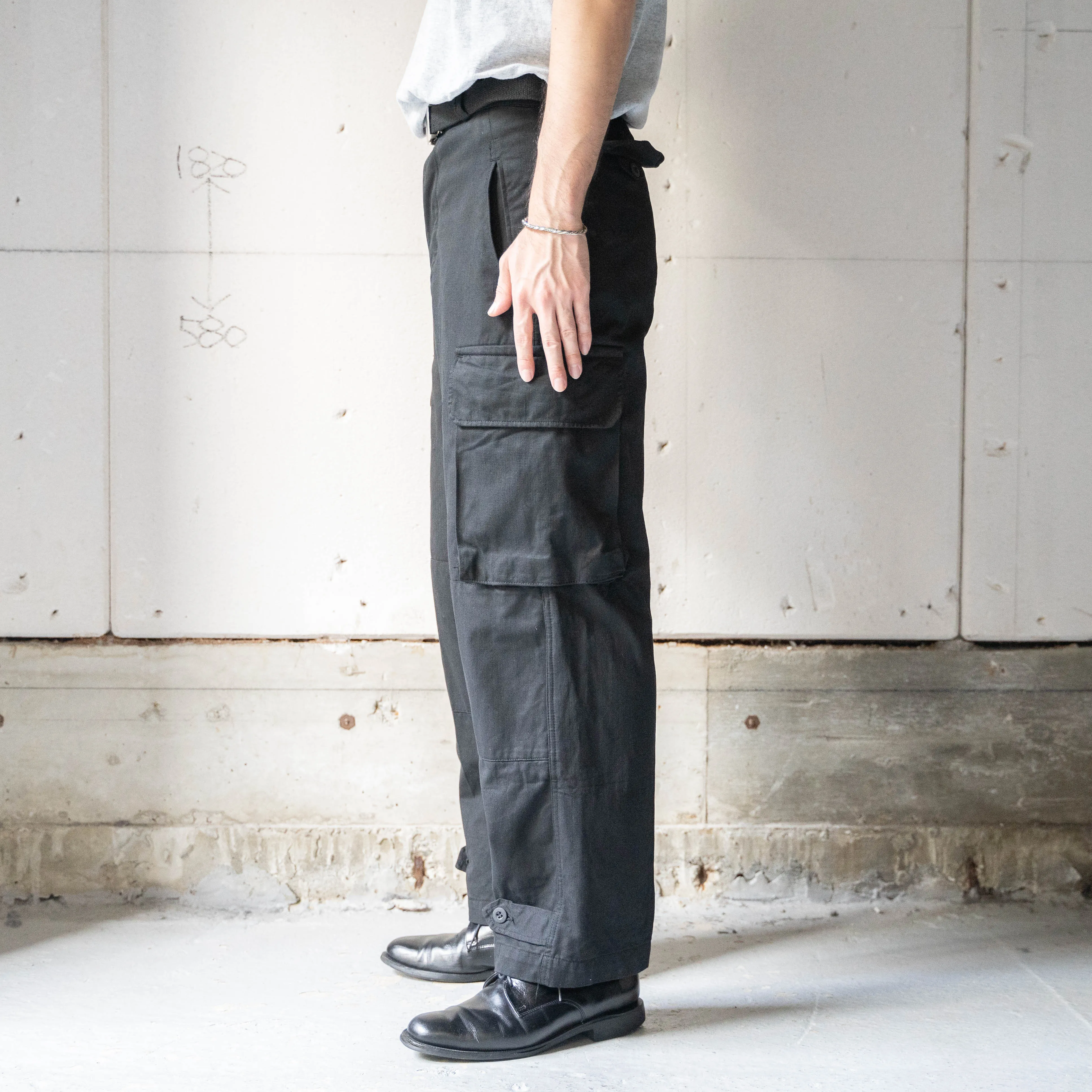 1950-60s French military M47 cargo pants size21 'dead stock' -black dyed-