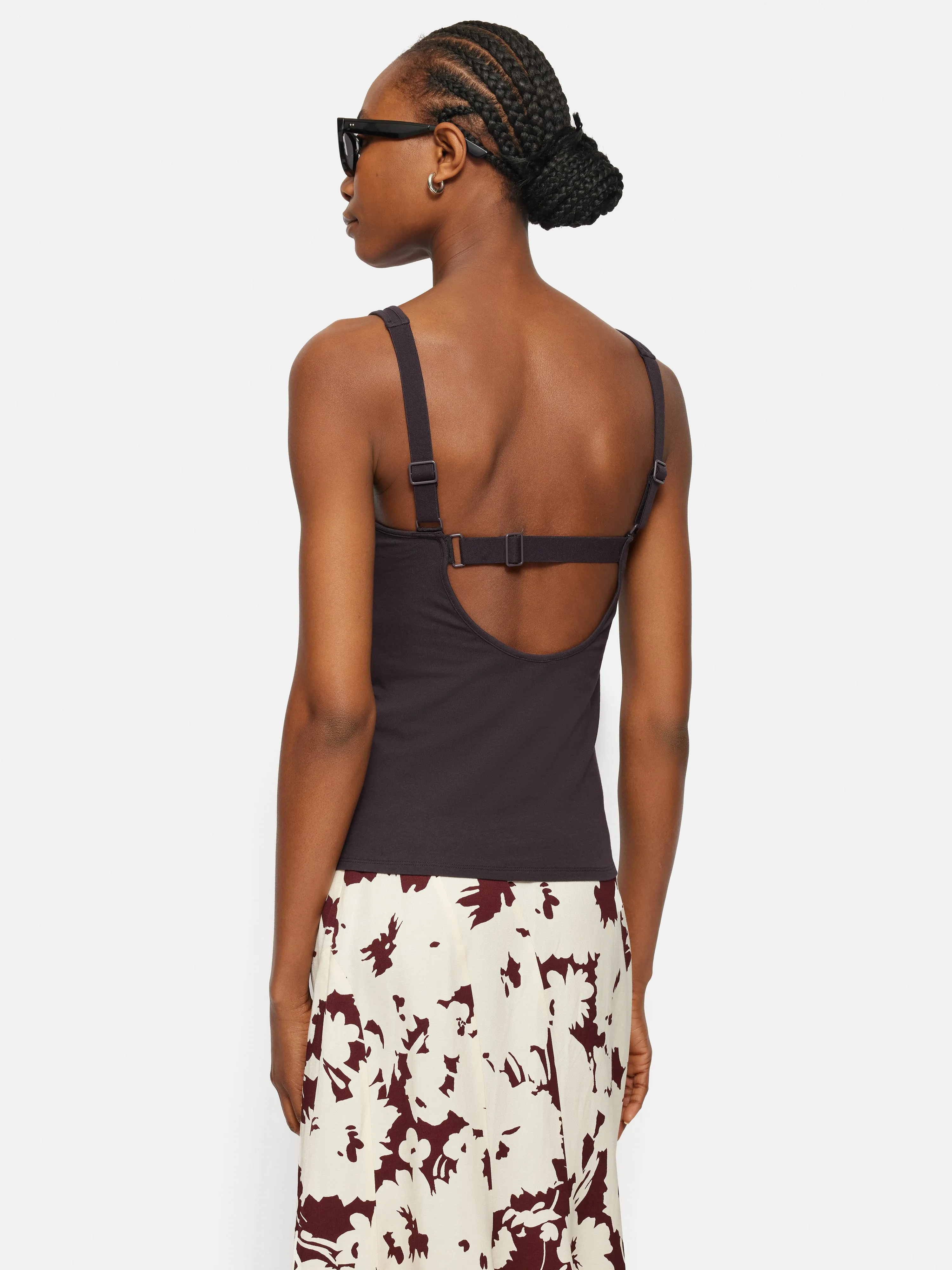 Band Back Vest | Raisin