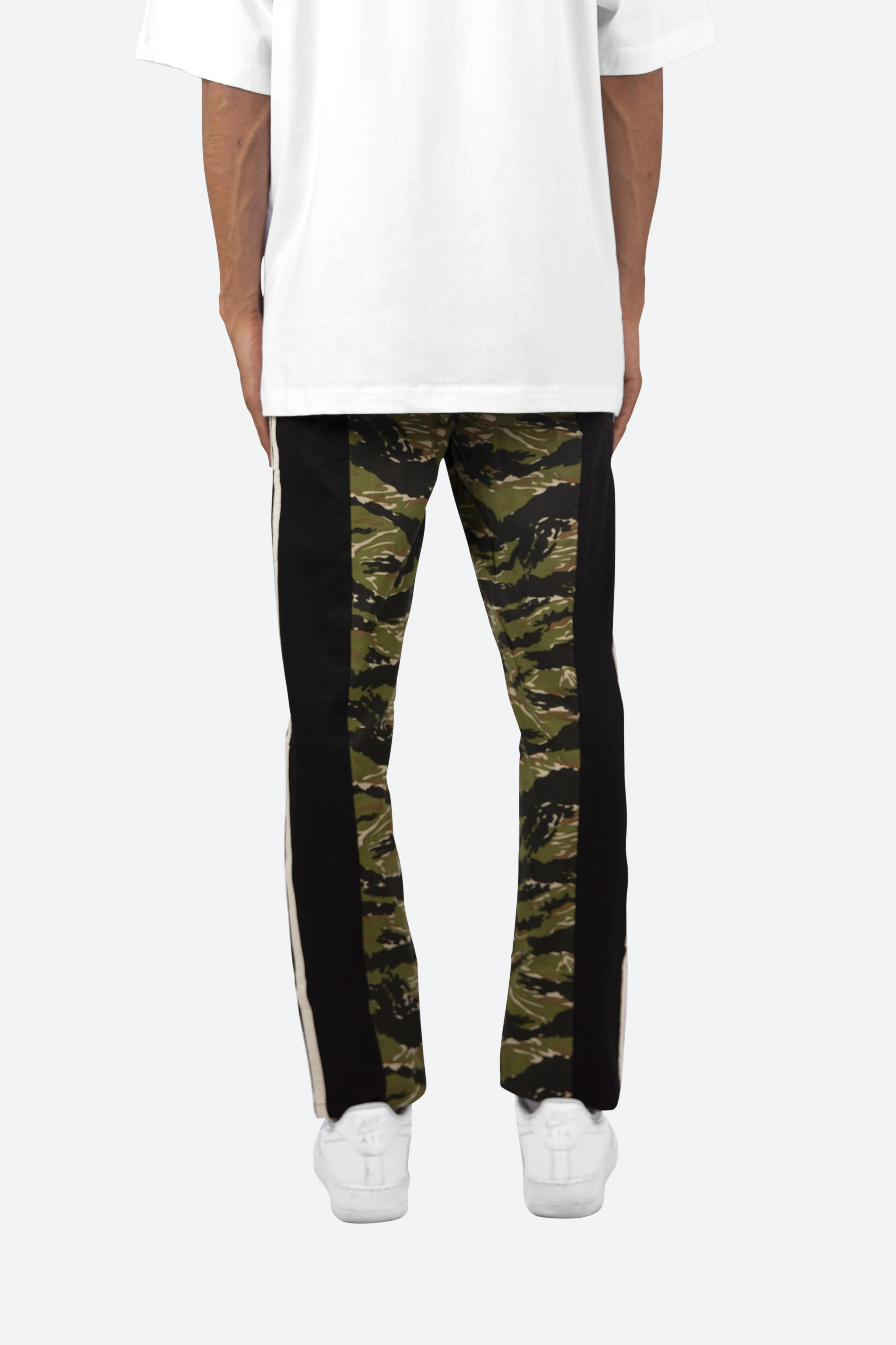 Cropped Paneled Pants - Multi