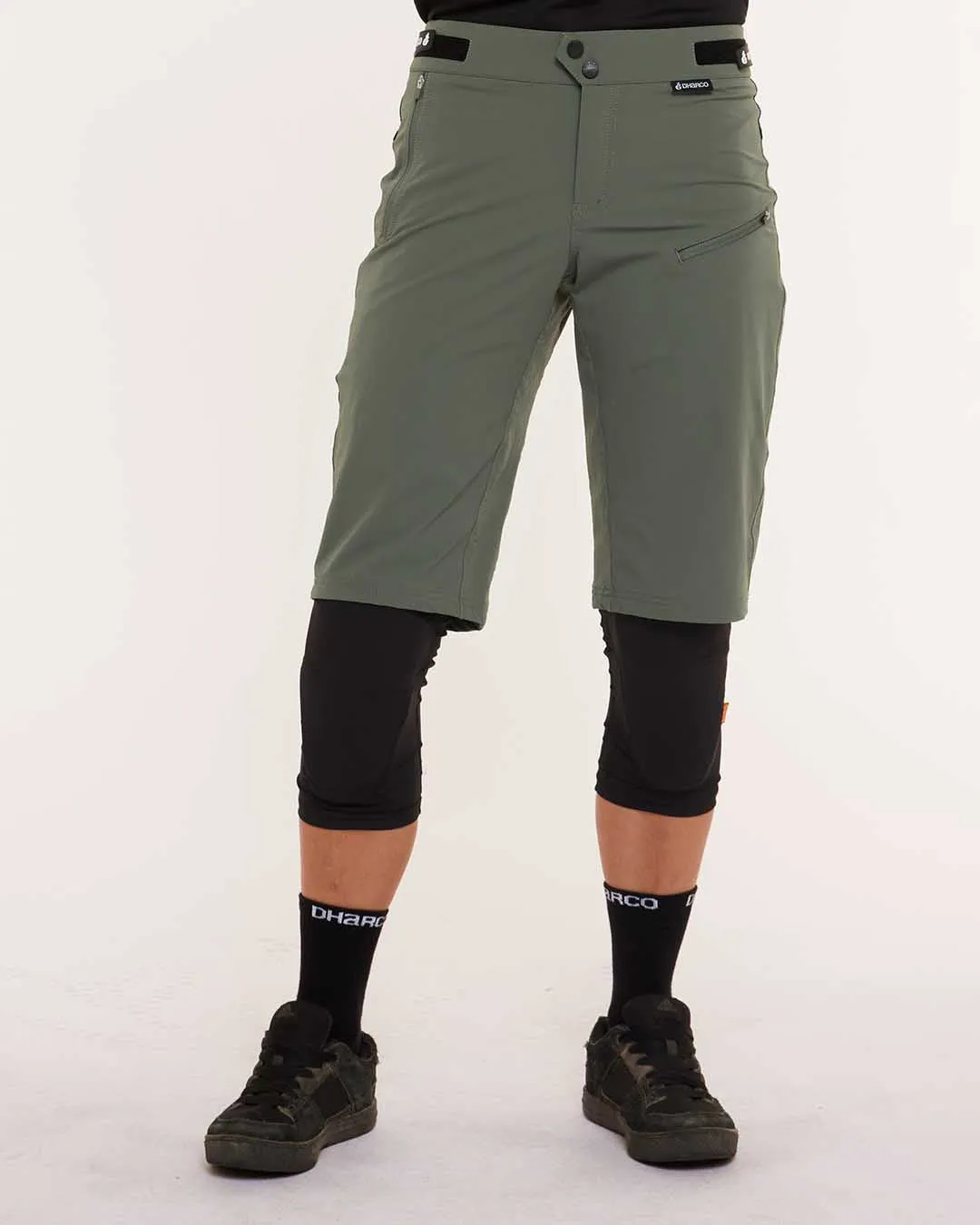 Dharco Womens Gravity Shorts | Gorilla Green