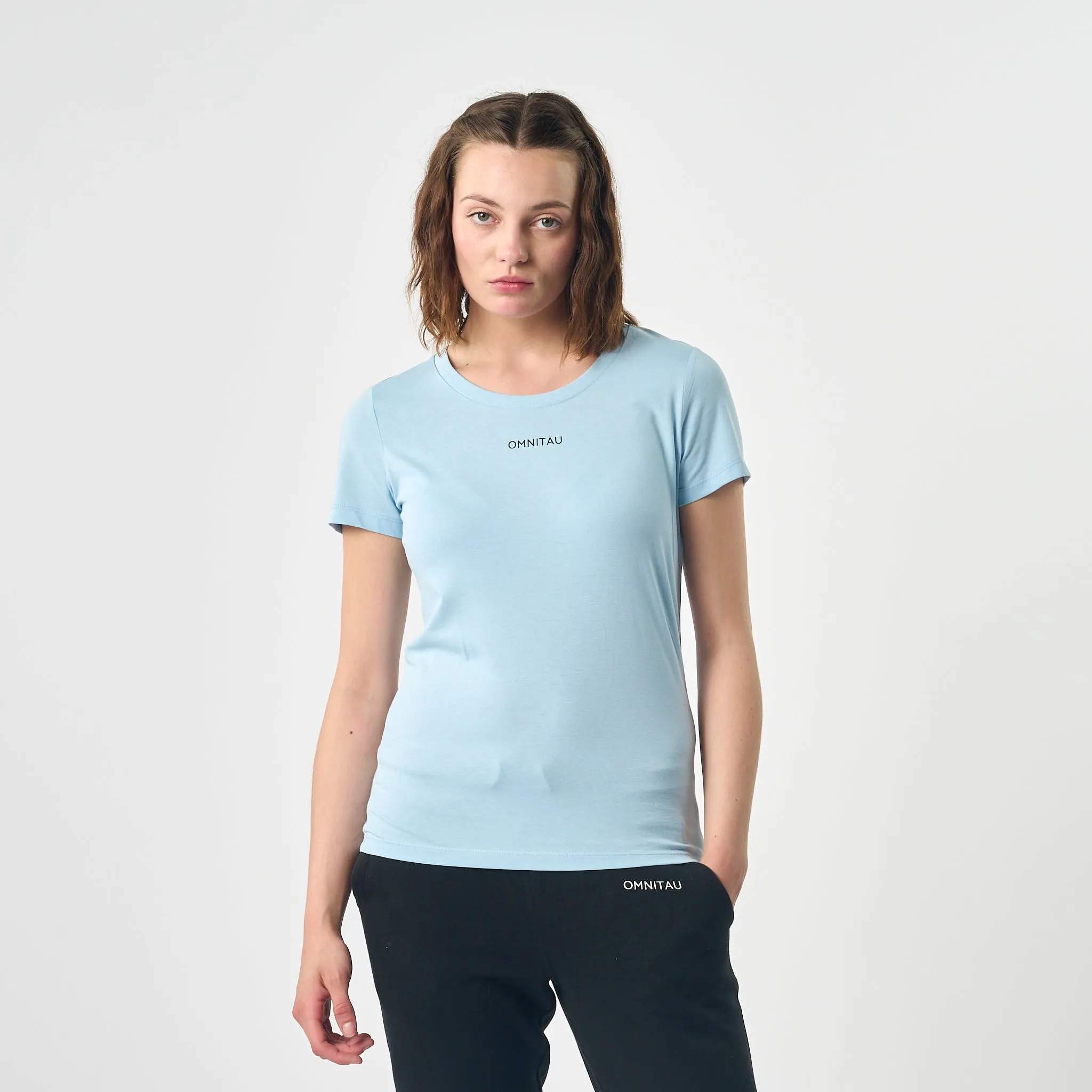 Omnitau Women's Winchester Organic Cotton Crew Neck T-Shirt - Sky Blue