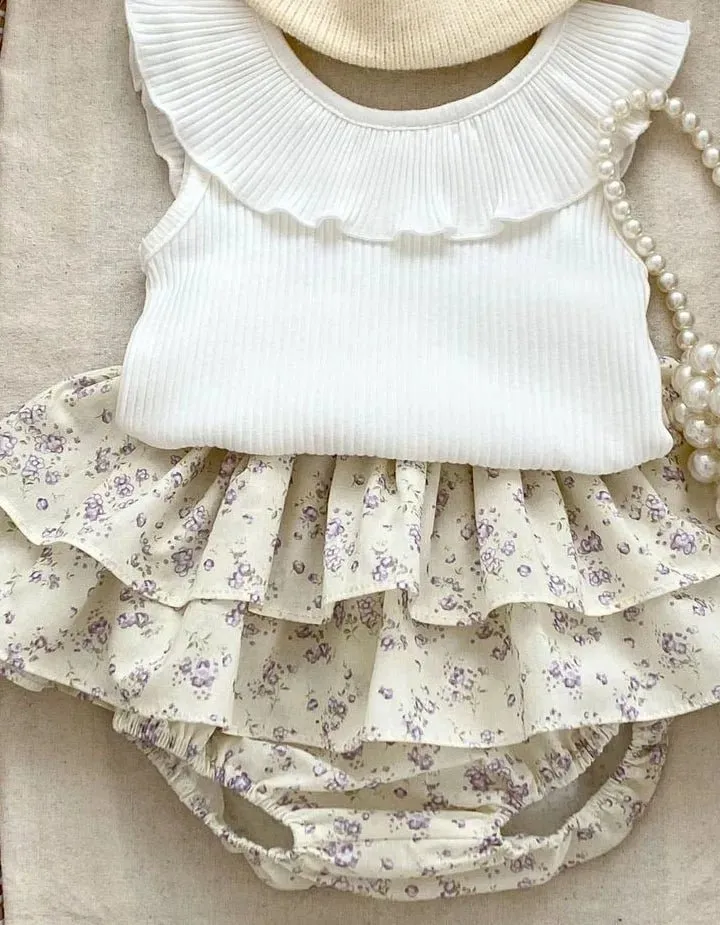 Ribbed Ruffle Vest   Flower Bloomers Set