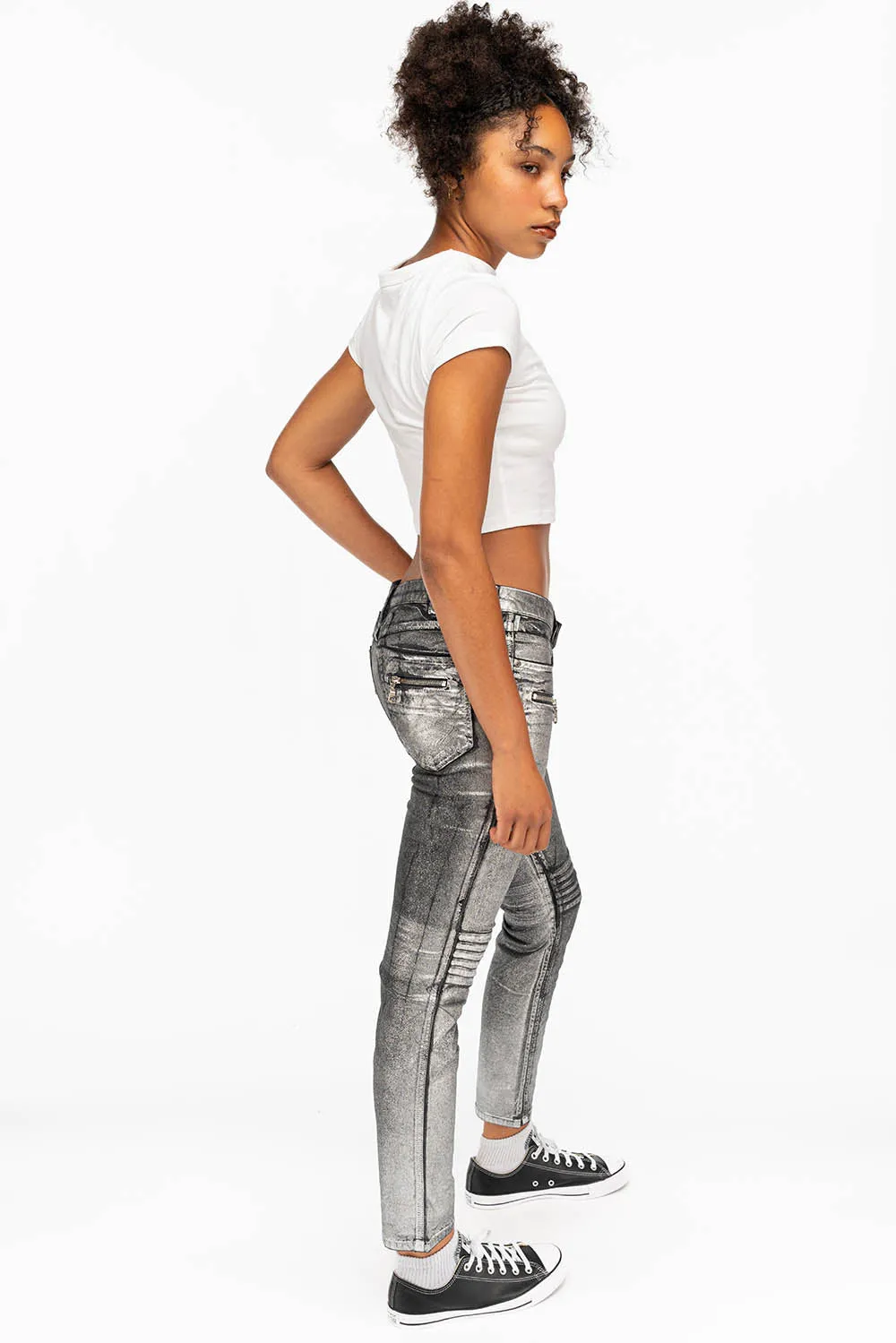 ROBIN'S BIKER WOMENS JEANS IN DECAL SILVER