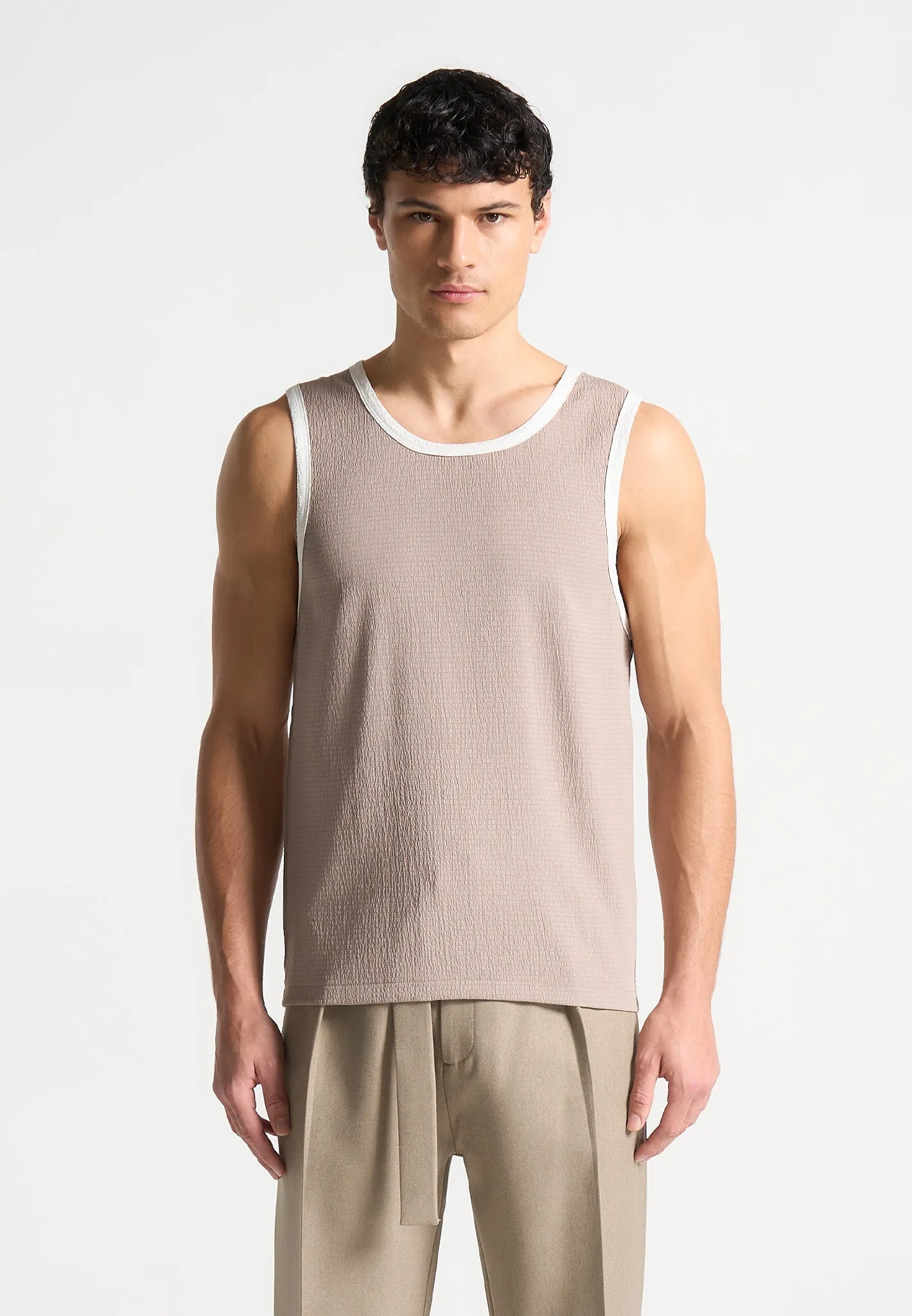 Seersucker Vest - Beige/White