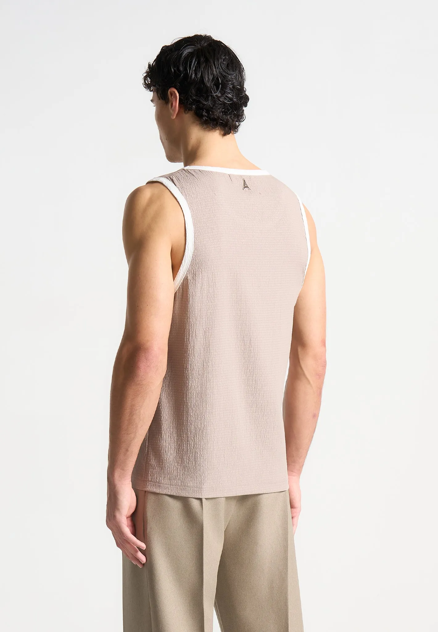 Seersucker Vest - Beige/White