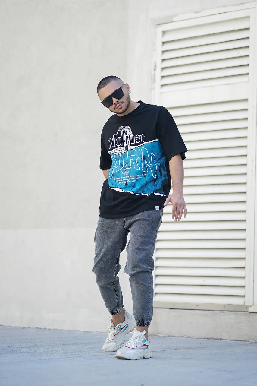 Sneakerjeans Black Oversize T-Shirt ES93